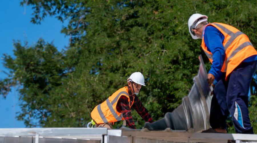 Professional gutter cleaning in Prospect, VA